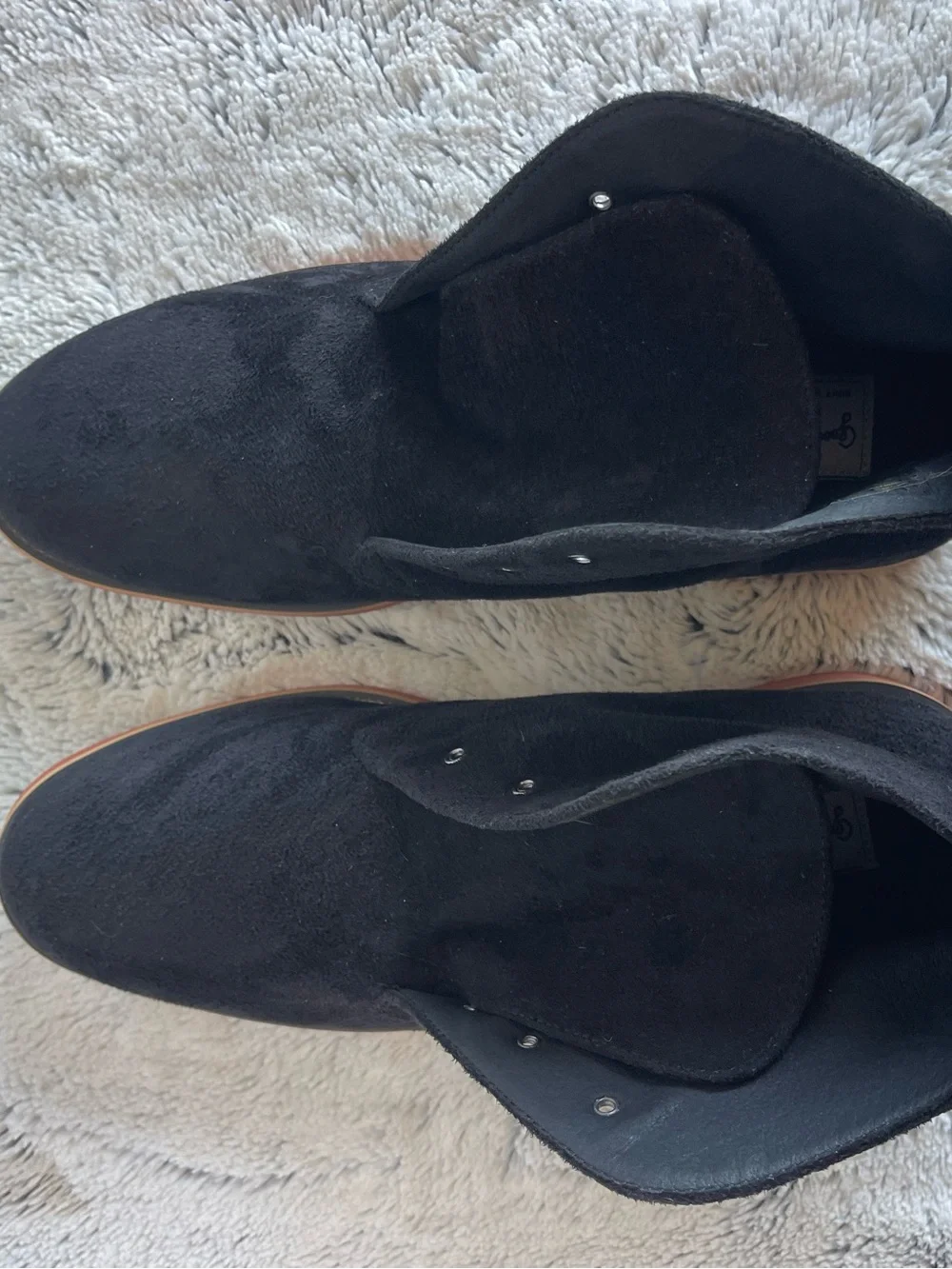 Good Guys don’t wear leather vegan suede chukka AYITA 2 desert black boots sz 10